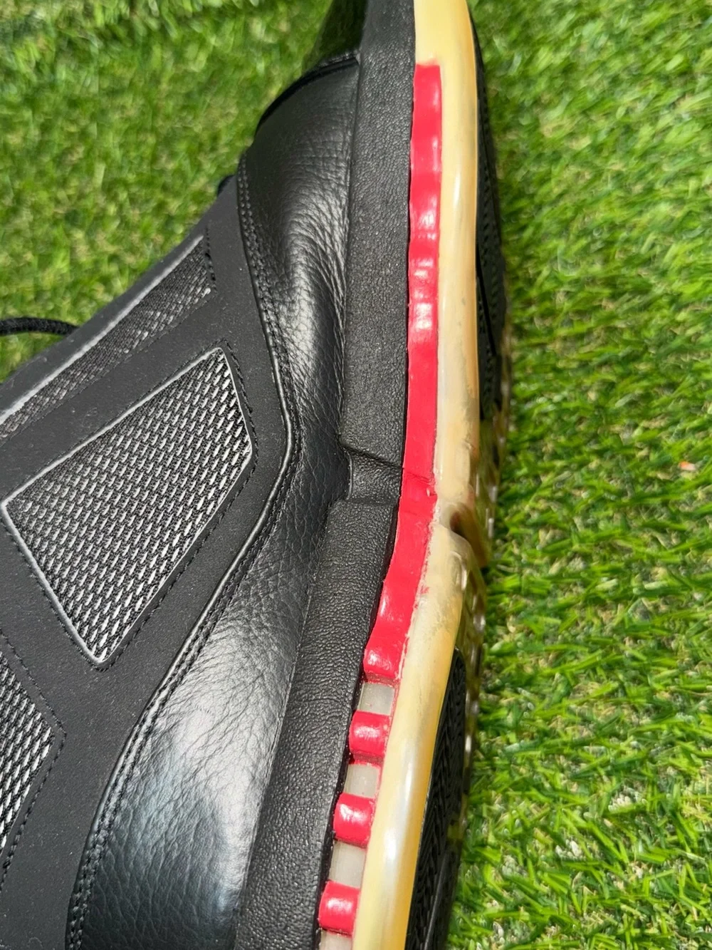 OG - VINTAGE NIKE AIR JORDAN XVI (16) - Size 10 - With Sleeves - No Box